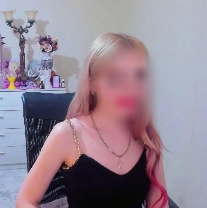 Camilla, 24 anni